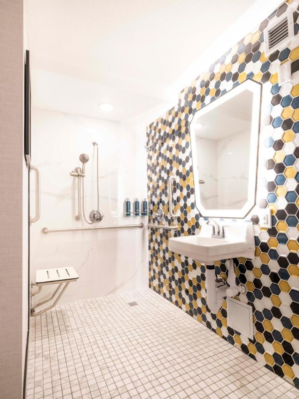 DoubleTree by Hilton Livermore, CA image 30